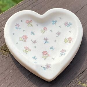Heart-Shaped Floral Trinket Dish